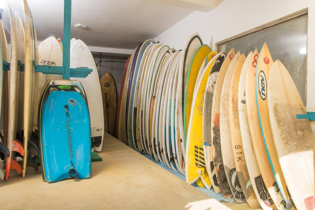 Cheeky Monkey Surf Camp Hotell Weligama Eksteriør bilde