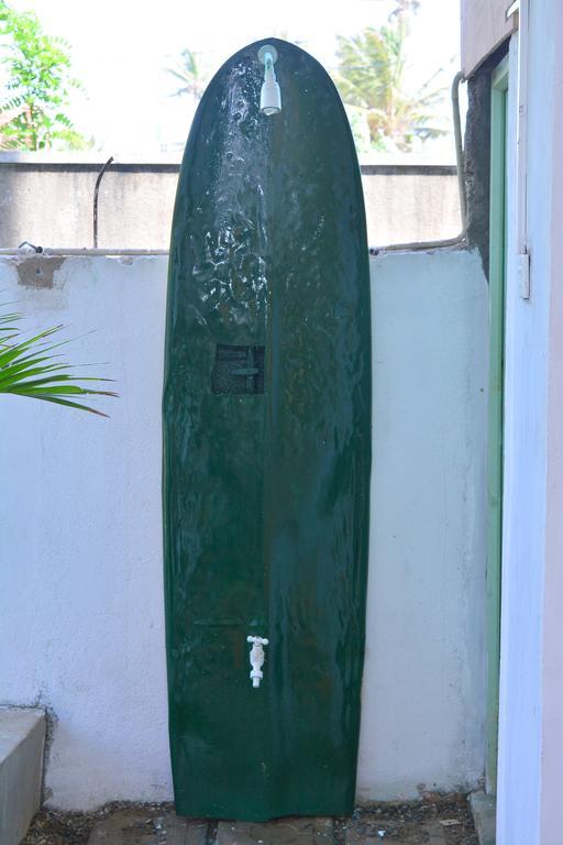 Cheeky Monkey Surf Camp Hotell Weligama Eksteriør bilde